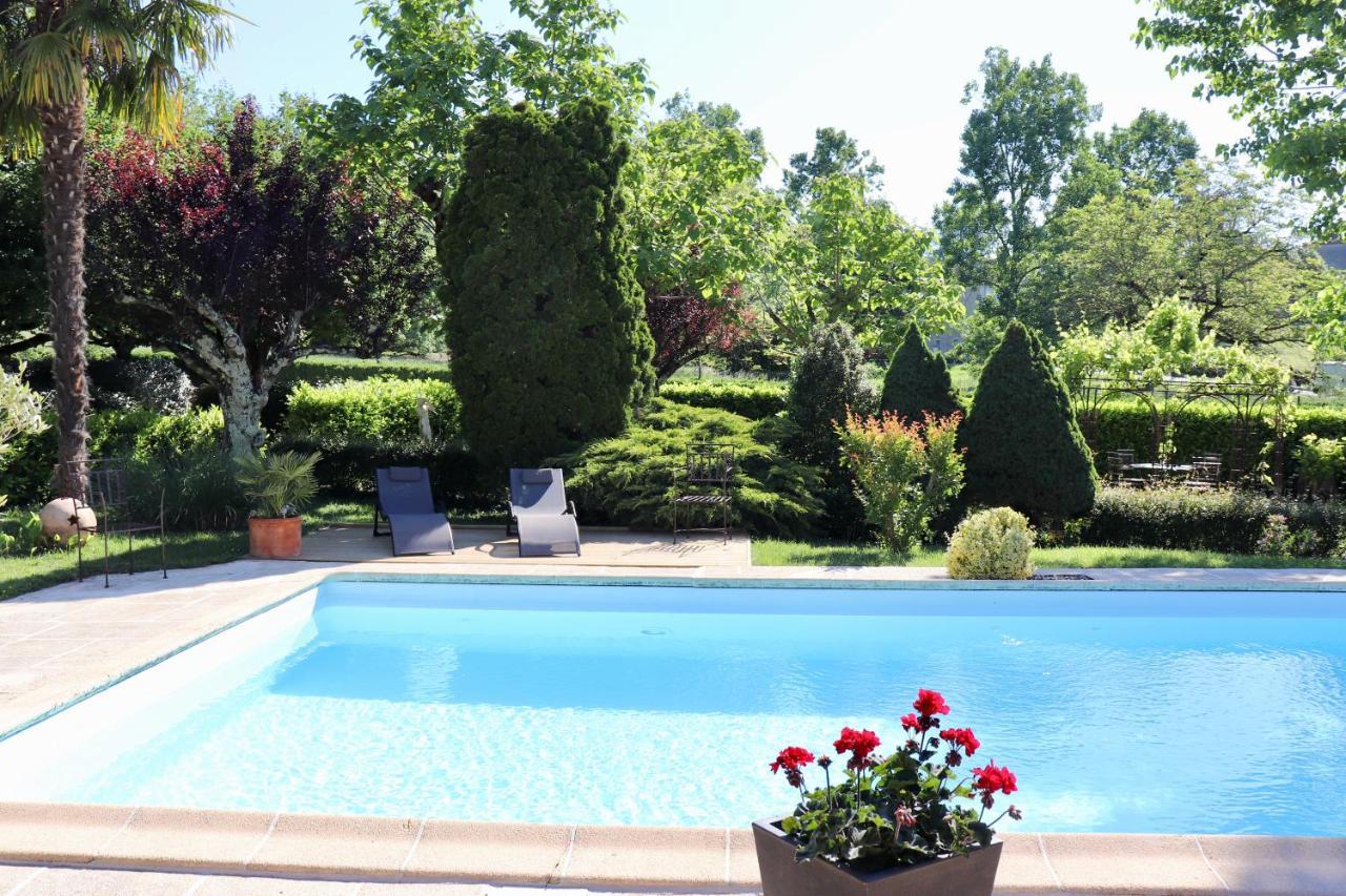 La Casa Color Bed & Breakfast Lamagdelaine Exterior photo